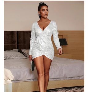 Silver Sequins Deep V Neck LS Party Dress